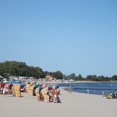 Strandlaeufer Im Kirschgarten Kellenhusen Kültér fotó